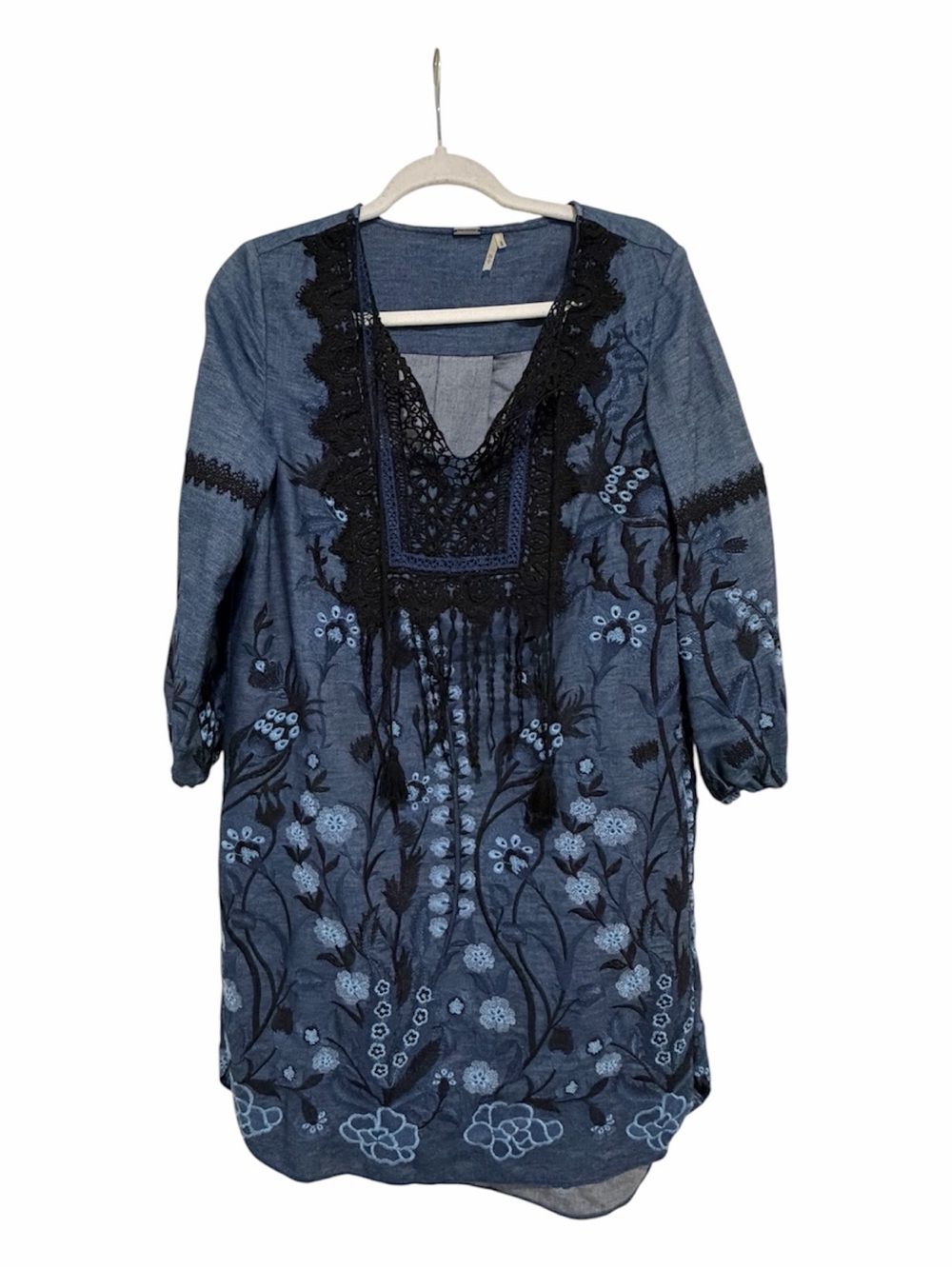 Elie Tahari Dress Indigo Embroidered  Boho Dress Peasant 3/4 sleeve Size Small